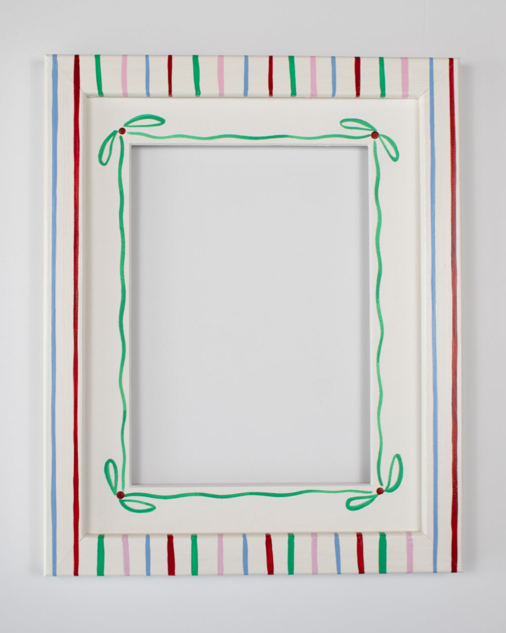 Bailey Frame with Green Ribbon Mount