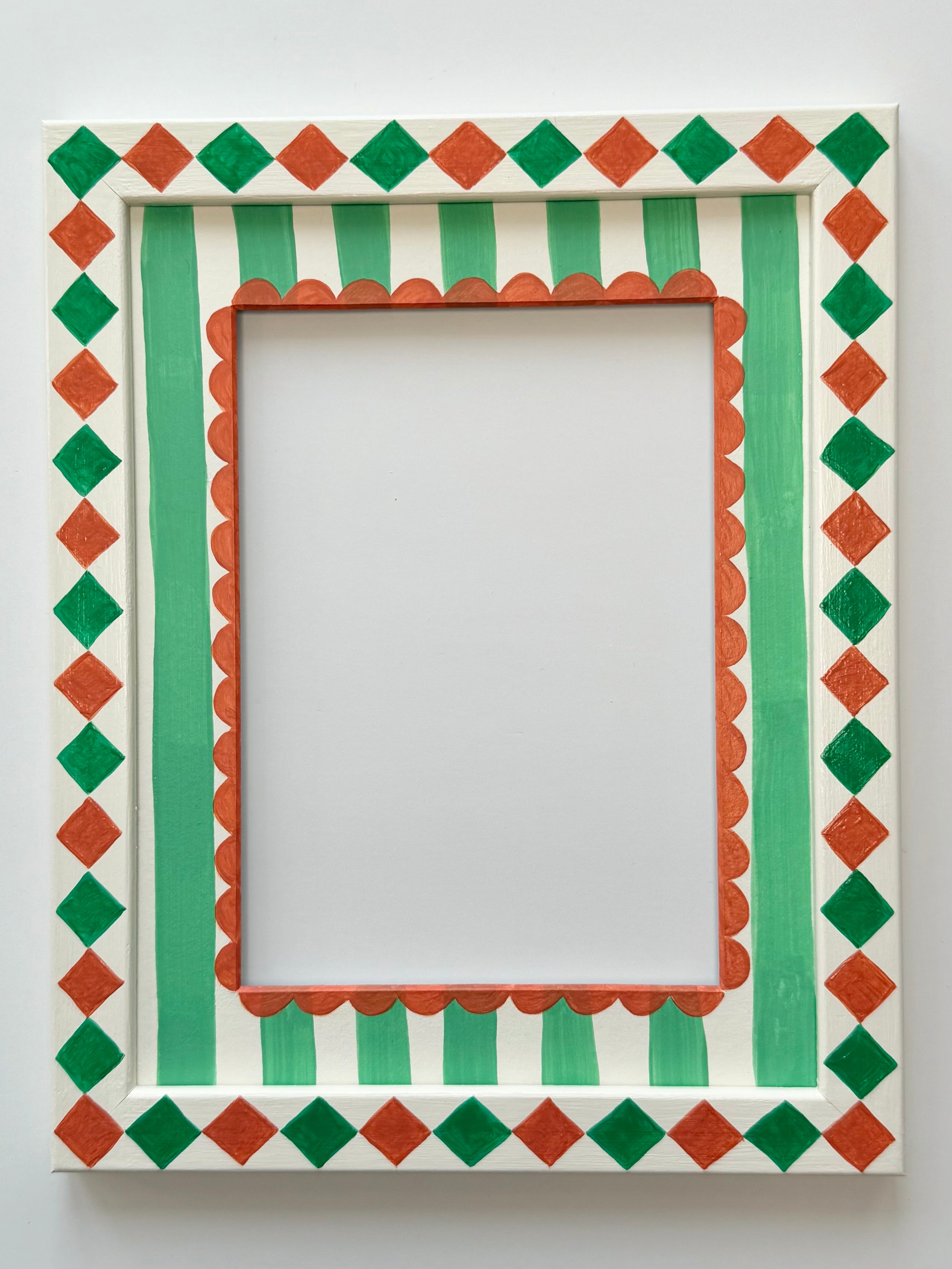 Green and Orange Diamond Frame with Green Stripe and Orange Scallop Mount