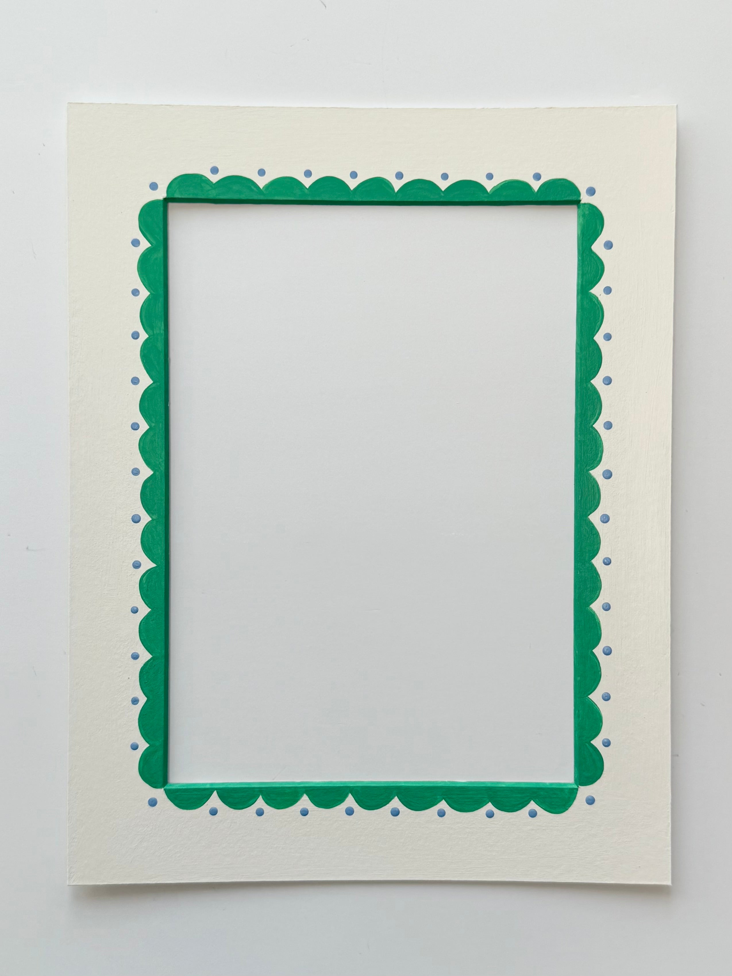 Green Scallop Mount