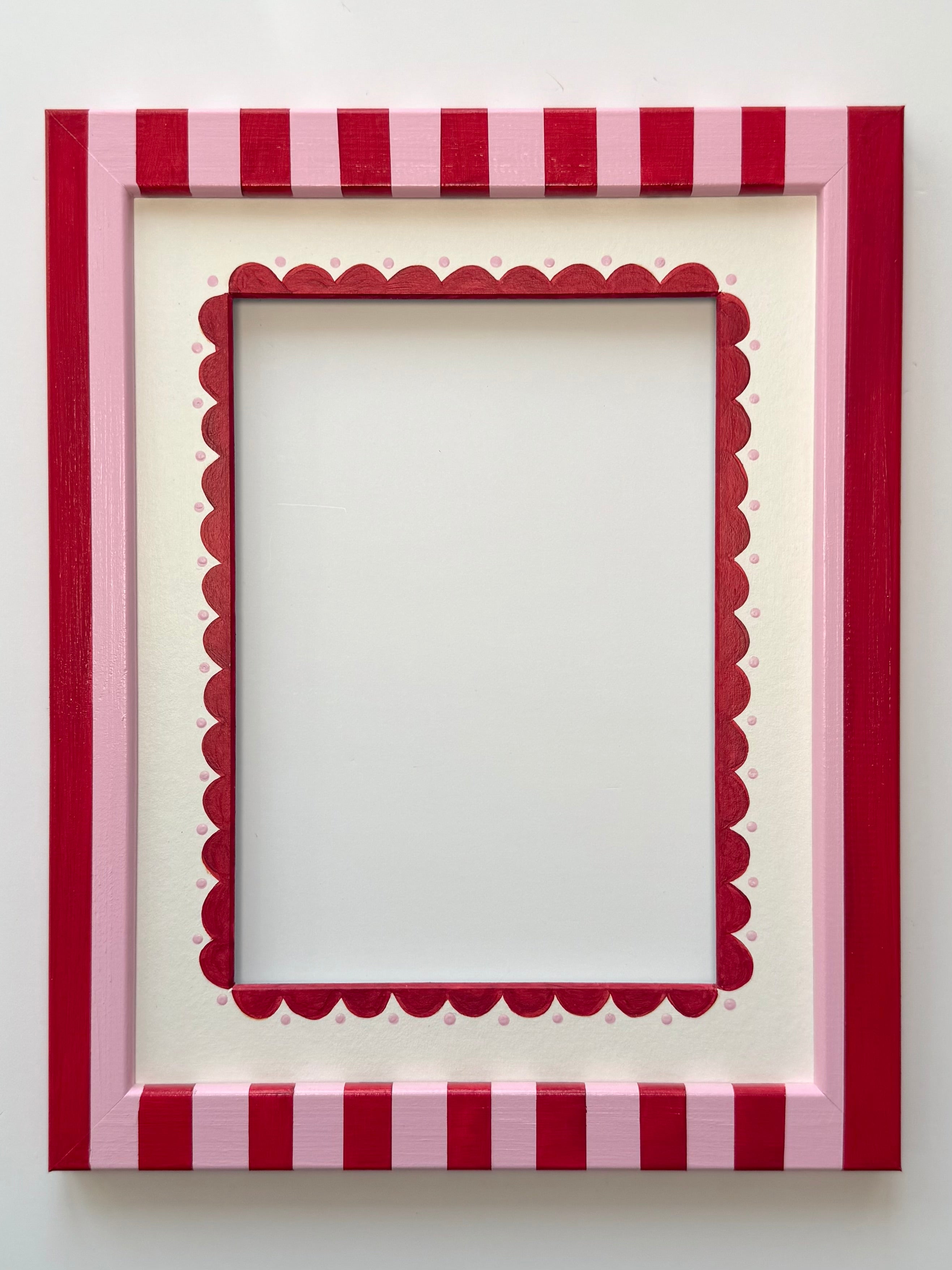 Red and Pink Stripe Frame with Red Scallop Mount