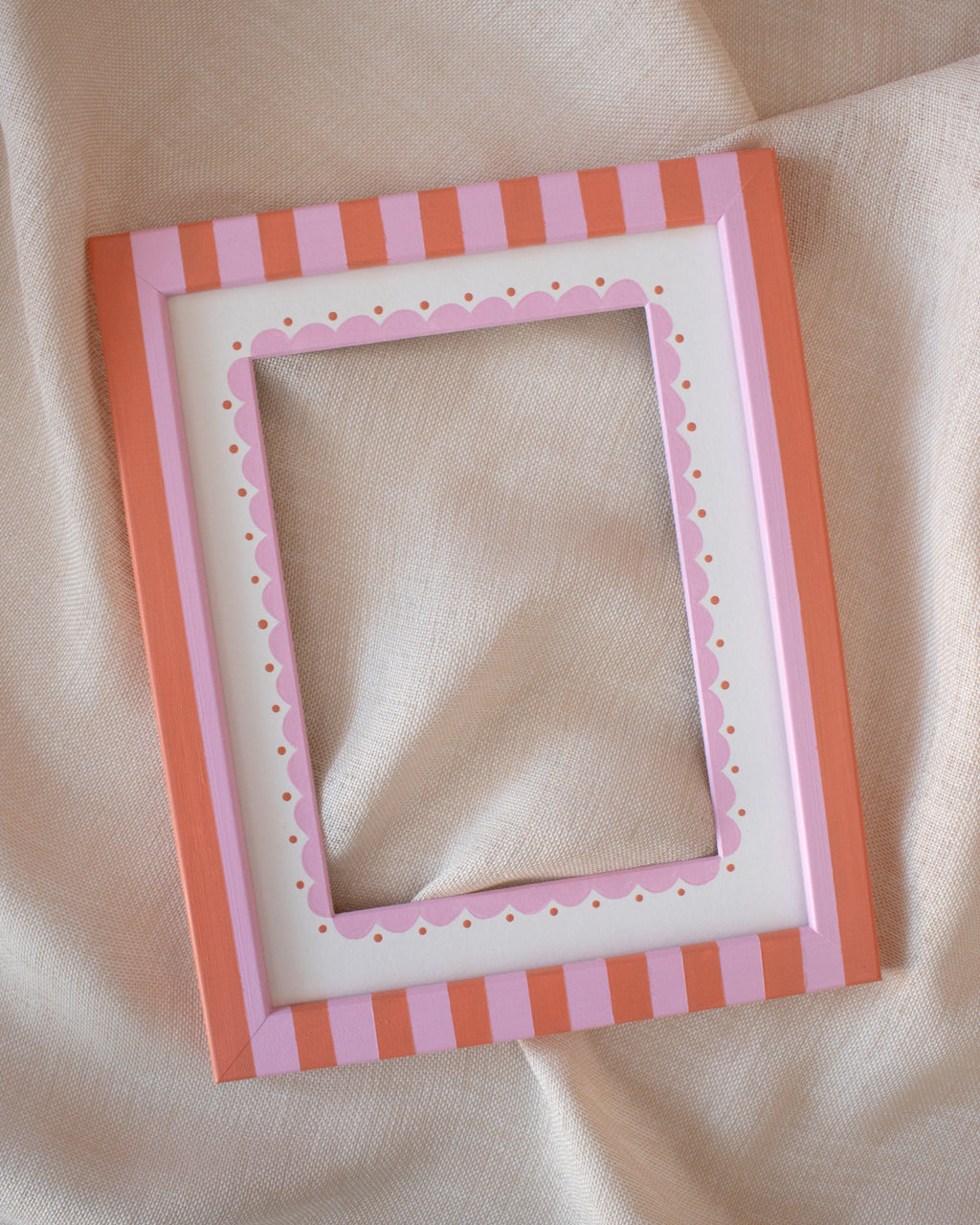 Mimi Frame and Mount