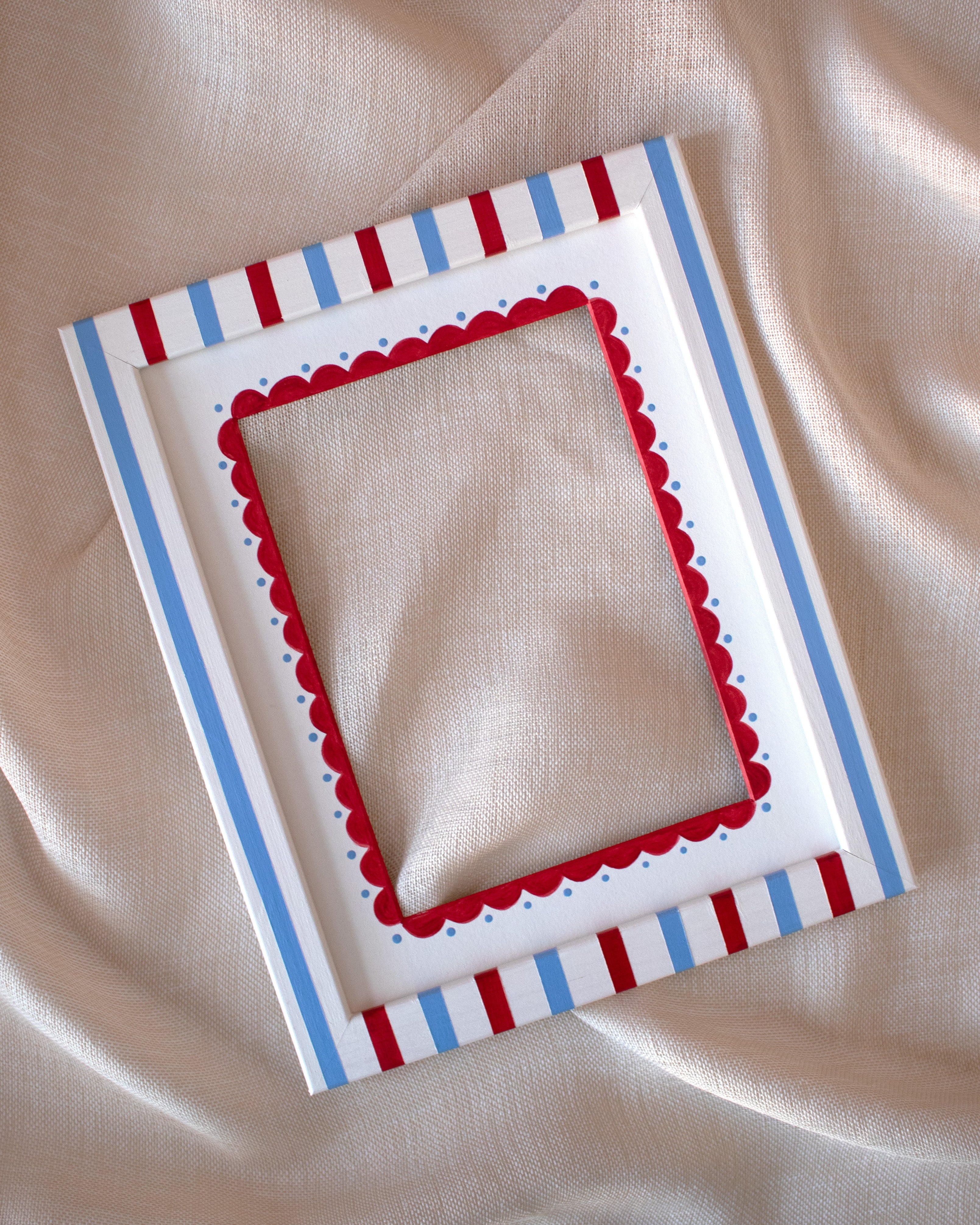Digby Frame and Mount