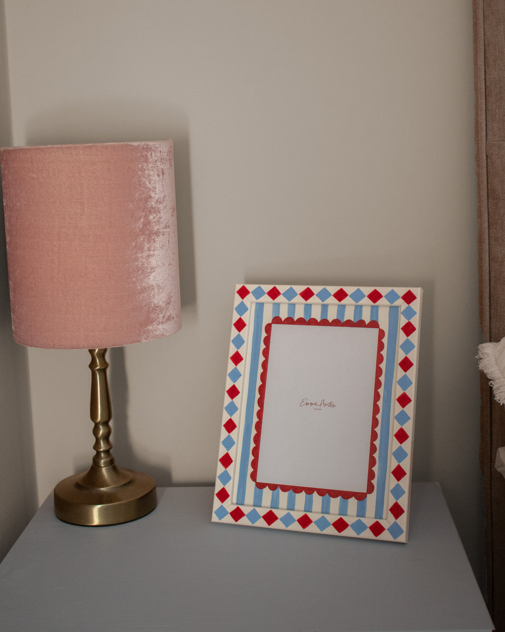 Beaudie Frame and Mount