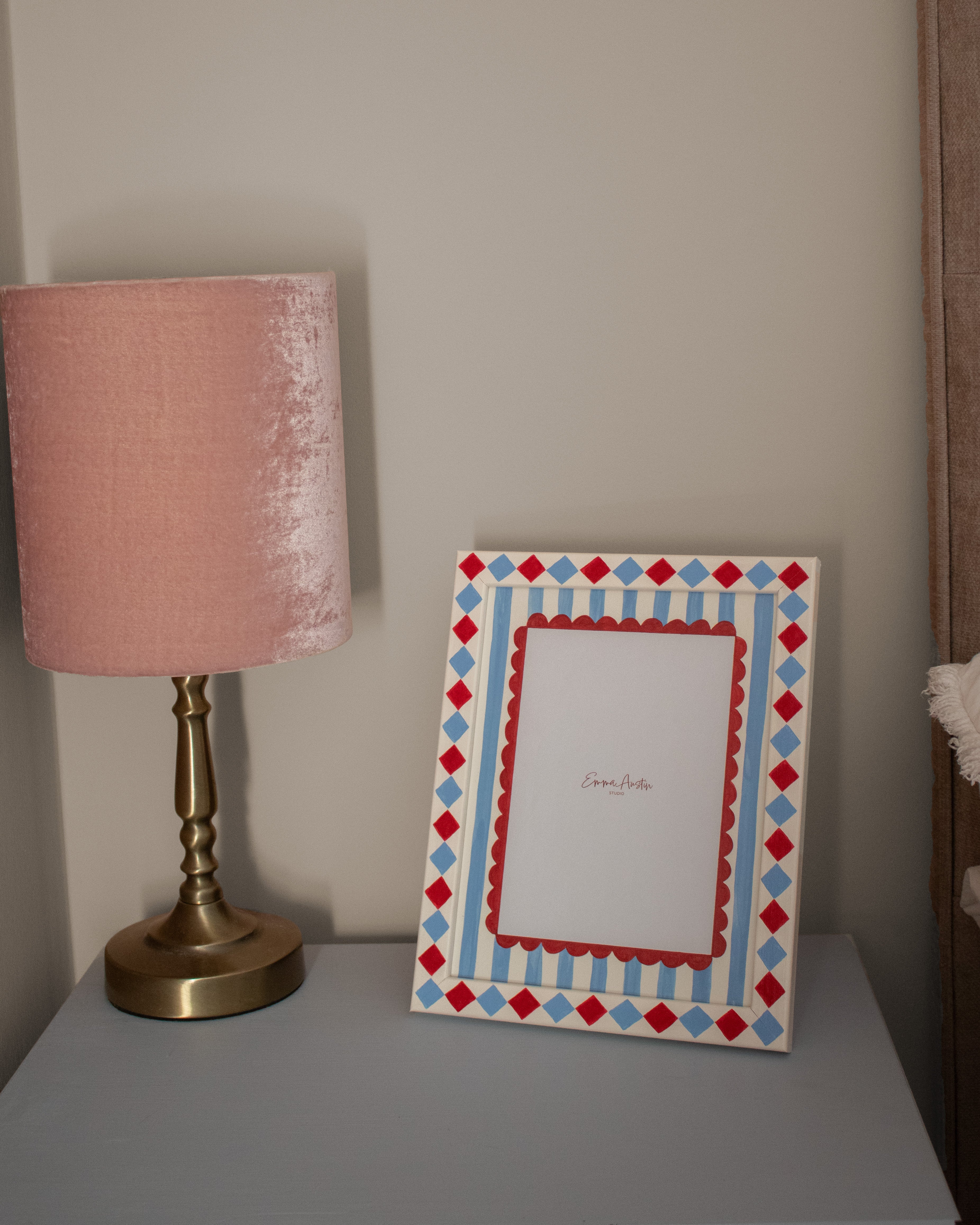 Beaudie Frame and Mount