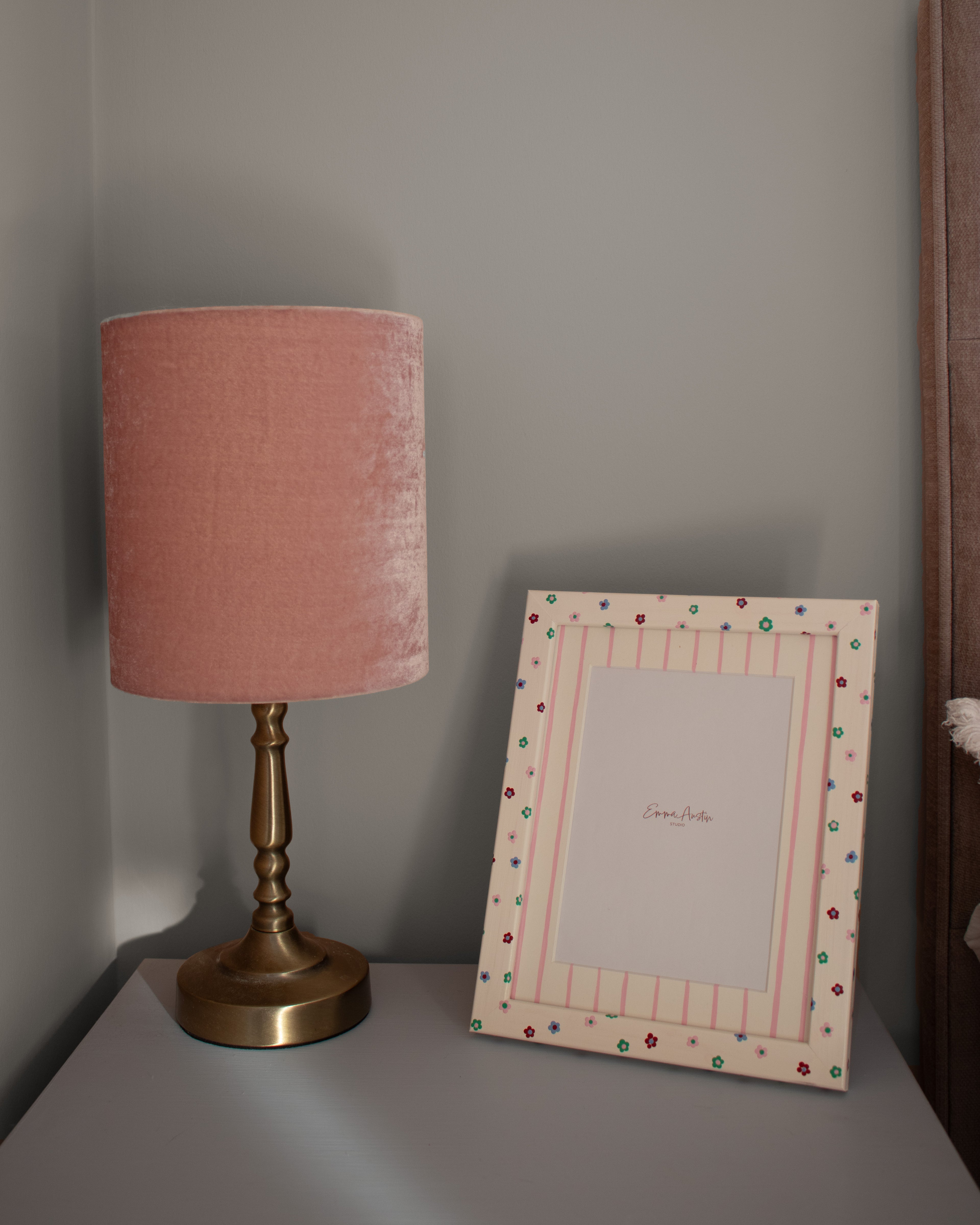 Lily Mount and Frame