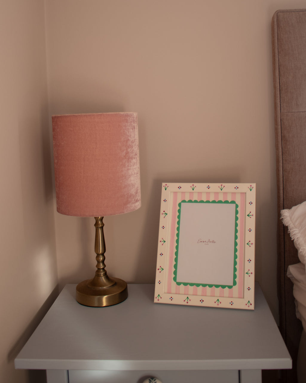 Florence Frame and Mount